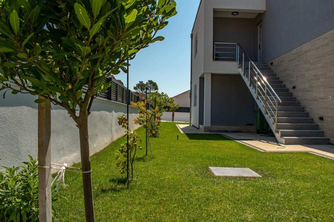 Villa Wiena Vir Exterior photo
